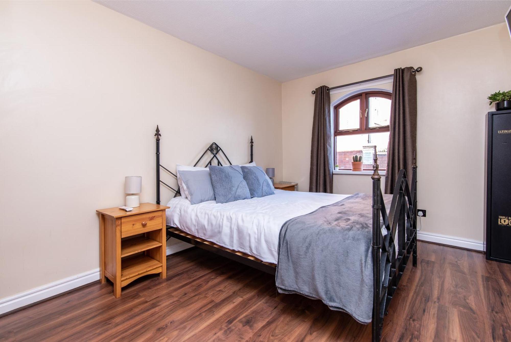 Call Lane Apartment ลีดส์ ภายนอก รูปภาพ